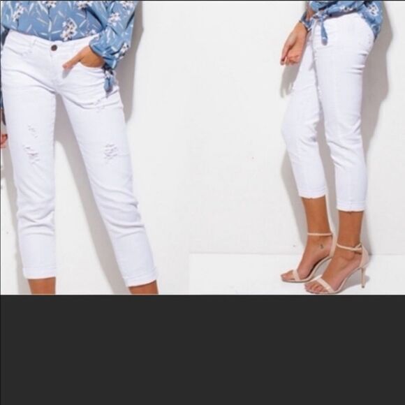 ‎Distressed Cropped Jeans - Picture 10 of 16